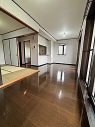 JR横浜線 橋本駅 徒歩8分の賃貸マンション 1階3LDKのリビング/ダイニング