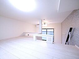 メゾン・ド・ハル 1階ワンルームのリビング/ダイニング