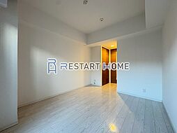 ファーストレジデンス三宮EAST 5階1Kのリビング/ダイニング