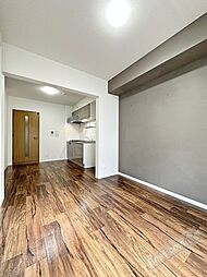 JR阪和線 北信太駅 徒歩13分の賃貸マンション 1階3LDKのリビング/ダイニング