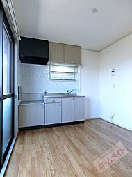 サニーコート 105 1階1LDKのリビング/ダイニング