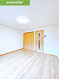 ドゥ　シェル 1階1Kのリビング/ダイニング