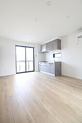 シャインラッシュ　I 101 1階1LDKのリビング/ダイニング