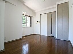 JR山手線 五反田駅 徒歩6分の賃貸マンション 4階1Kのリビング/ダイニング