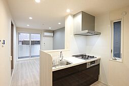 コニフェールIII 2階2LDKのリビング/ダイニング