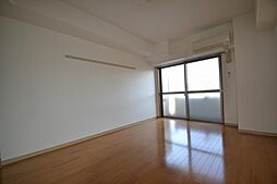 パルティール 102 1階ワンルームのリビング/ダイニング