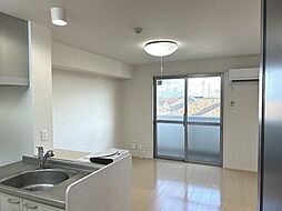 エクレールB 3階2LDKのリビング/ダイニング