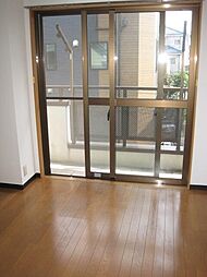 ガーデングレイス 3階2LDKのリビング/ダイニング