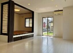 根戸建 3LDKのリビング/ダイニング