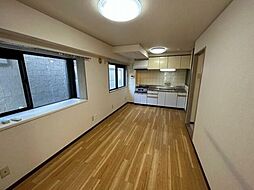 JR山手線 目黒駅 徒歩18分の賃貸マンション 2階2DKのリビング/ダイニング