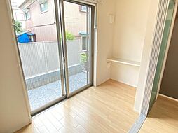 マロン・ド・サンII 1階2LDKのリビング/ダイニング