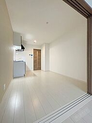 TKアンバーコート浜寺 303 3階1DKのリビング/ダイニング