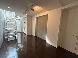 プライムアーバン目黒三田 111 1階1LDKのリビング/ダイニング