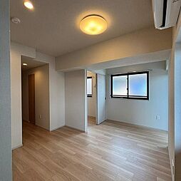 リビオメゾン東北沢 5階2LDKのリビング/ダイニング