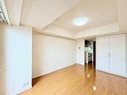 パークスフィア中野富士見町 2階ワンルームのリビング/ダイニング