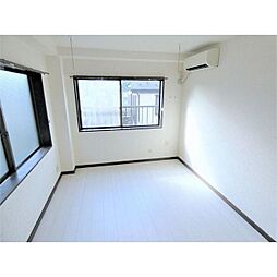 グリーンネスめじろ台 2階ワンルームのリビング/ダイニング