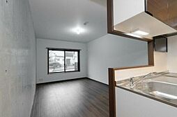 JR総武線 小岩駅 徒歩7分の賃貸マンション 1階1LDKのリビング/ダイニング