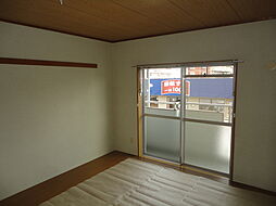 ドミトリー西船 2階3DKのリビング/ダイニング