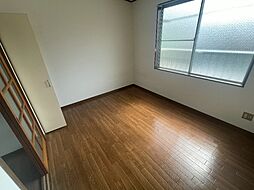 エステート白山 2階1Kのリビング/ダイニング