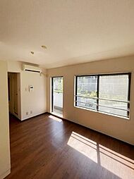 メゾン・ド・モワイエ 2階ワンルームのリビング/ダイニング