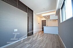 北大阪急行電鉄 江坂駅 徒歩5分の賃貸マンション 8階1LDKのリビング/ダイニング