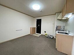 フォレストガーデン武蔵砂川 1階2DKのリビング/ダイニング