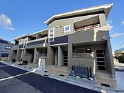 河内花園駅より徒歩11分 1階 築4年の賃貸物件