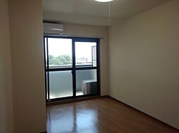 シティコート丸太町 5階1Kのリビング/ダイニング