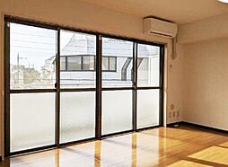 四方ハイツ 3階1Kのリビング/ダイニング