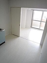 ロイヤルハイツ清鳳 5階1DKのリビング/ダイニング