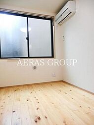 ルームズ高田馬場 B棟 1階ワンルームのリビング/ダイニング