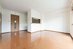 ブレイヴ干隈 3階2LDKのリビング/ダイニング