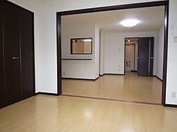 ルーチェIII番館 1階1LDKのリビング/ダイニング