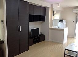 レオネクストエムフラッツ新里 2階ワンルームのリビング/ダイニング