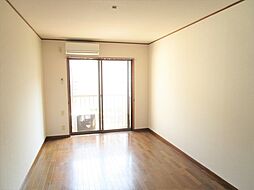 ガトーユー 202 2階1Kのリビング/ダイニング