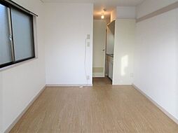 小田急小田原線 相武台前駅 徒歩8分の賃貸マンション 2階ワンルームのリビング/ダイニング