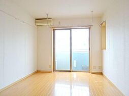 クレストコート 2階1Kのリビング/ダイニング