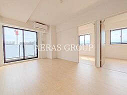 リーフシティ市川 ザ・レジデンス 9階2LDKのリビング/ダイニング