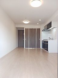 ヴィレッジ キール 4階1LDKのリビング/ダイニング