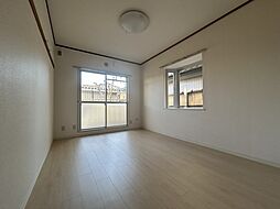 ジーライズ北田園 2階2DKのリビング/ダイニング