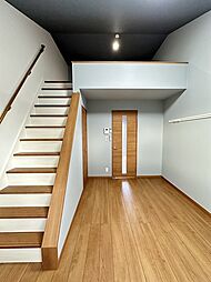 多摩都市モノレール 大塚・帝京大学駅 徒歩11分の賃貸アパート 2階1Kのリビング/ダイニング