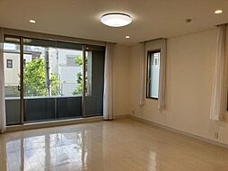 祐天寺イースト 2階1LDKのリビング/ダイニング