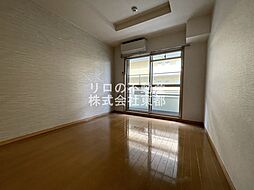 リヴェール永山 111 1階1Kのリビング/ダイニング