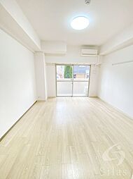 コージーコート 4階1Kのリビング/ダイニング