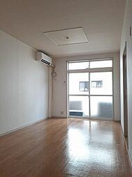 レジデンス三幸 1階2LDKのリビング/ダイニング