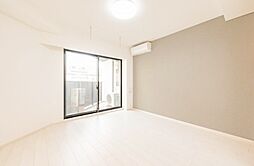 ライオンズフォーシア中野 4階ワンルームのリビング/ダイニング