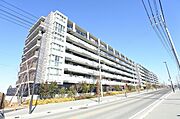 守谷駅より徒歩11分 築10年3ヶ月 7階建の賃貸物件