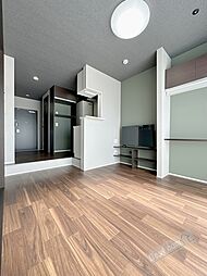 ジーイーオンズ 4FC 4階1LDKのリビング/ダイニング