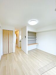 エレガント本町 2階1LDKのリビング/ダイニング