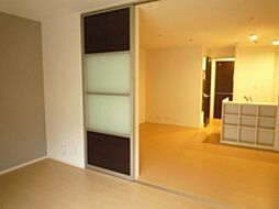 JR東海道・山陽本線 東淀川駅 徒歩2分の賃貸アパート 1階1LDKのリビング/ダイニング